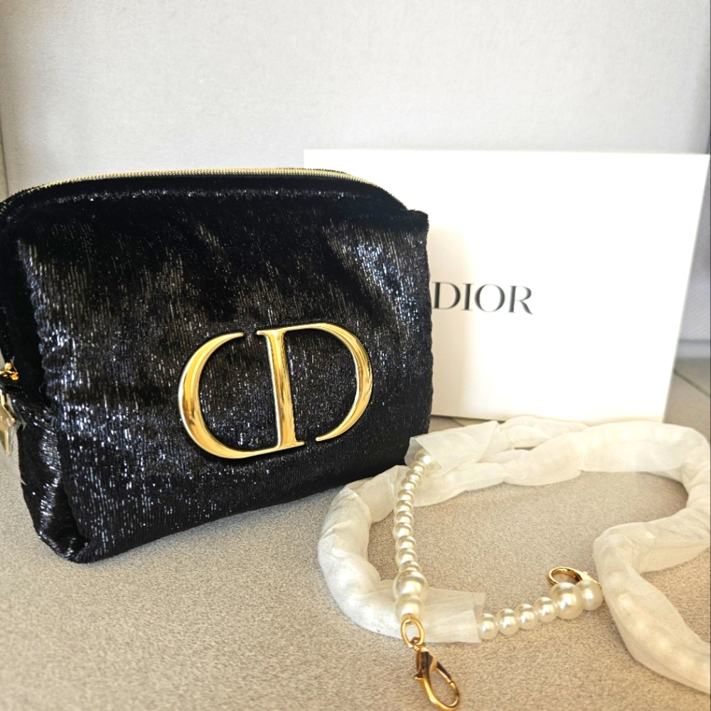 NIB Dior Beaute Black Velvet Cosmetic Beauty Bag W/ Pearl Crossbody Chain GWP - Picture 1 of 9